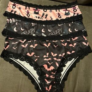 Morvia 3pk lace trim goth Emo Punk panties L skull Moon, Cats, Bats Lingerie new